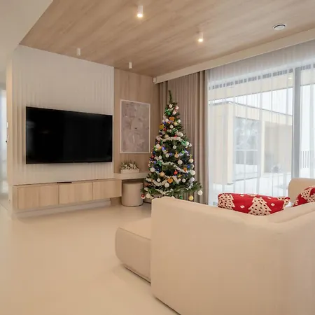 House Prestige White 펜션 Gliczarow Gorny